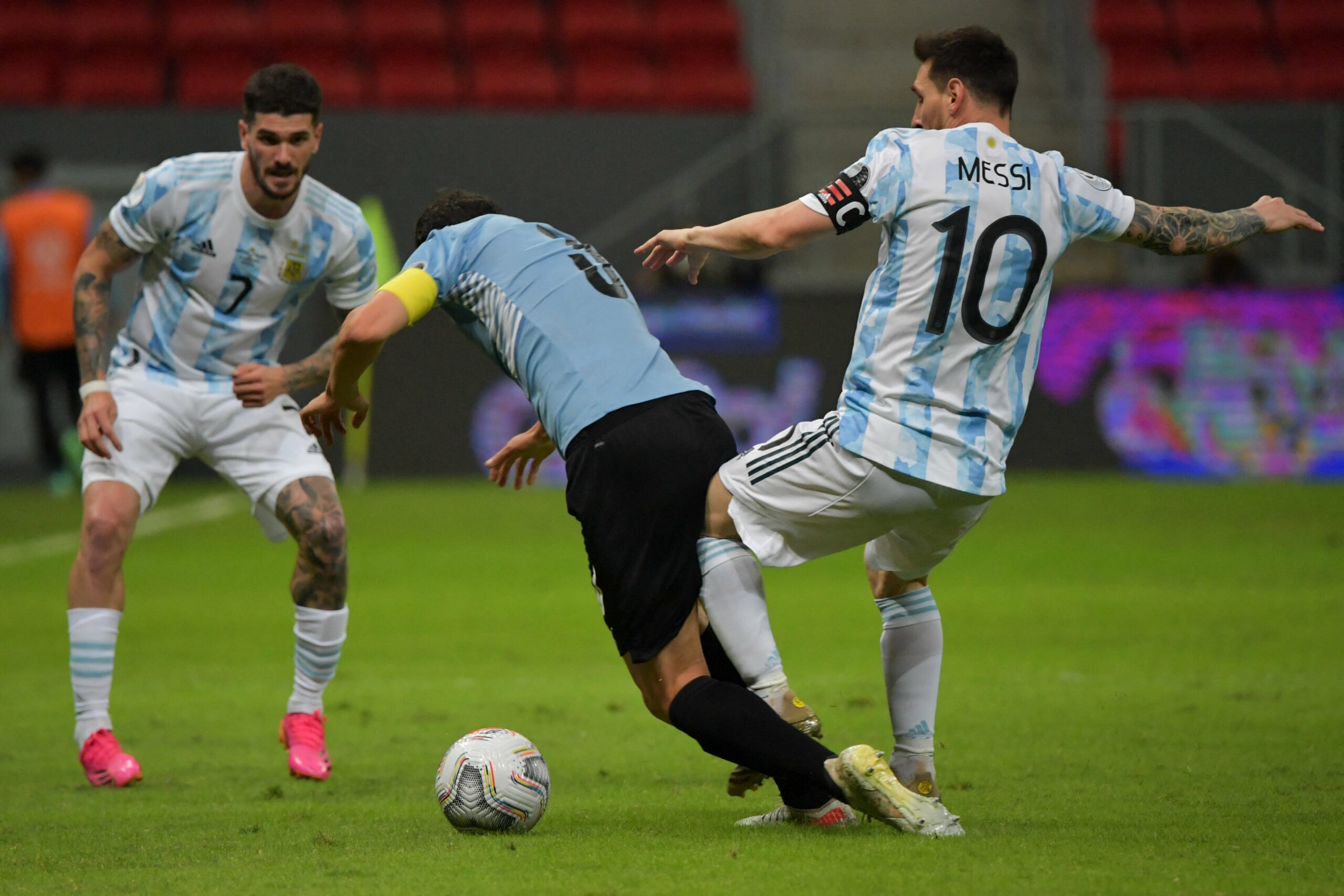 Copa America : L’Argentine s’offre l’Uruguay, Messi encore décisif