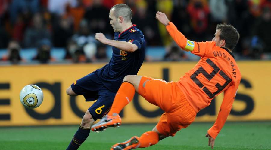 Iniesta et van der vaart