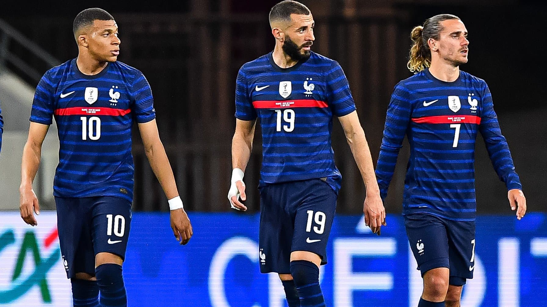 Mbappe Benzema et Griezmann lors de France Galles 1039685