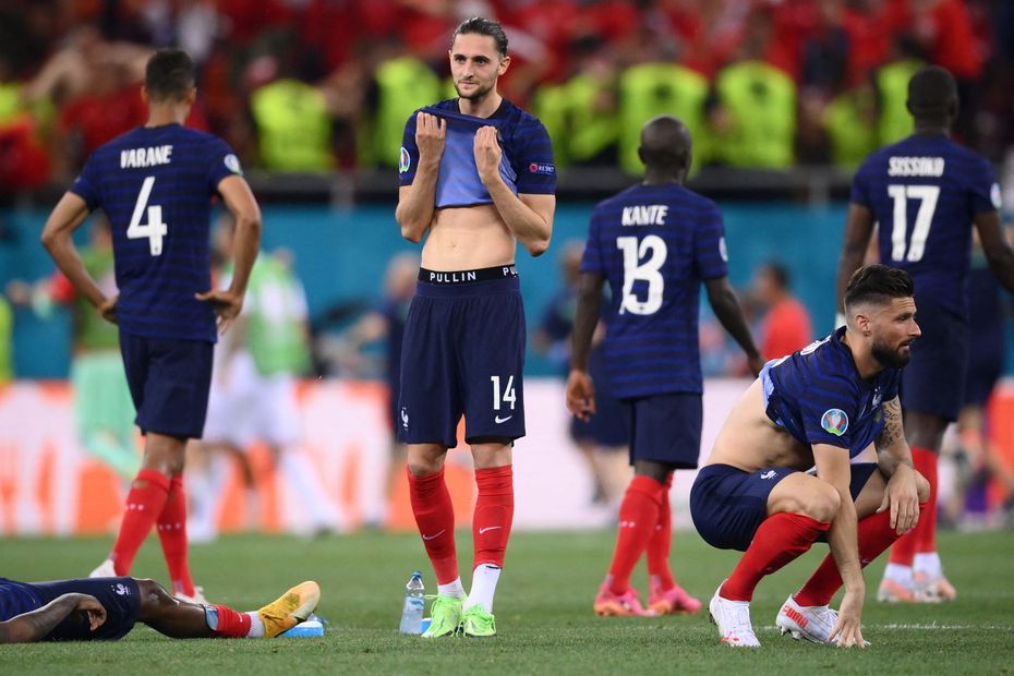 « L’équipe de France n’était pas une équipe à l’Euro », ce consultant partage les propos de Van Gaal et s’explique