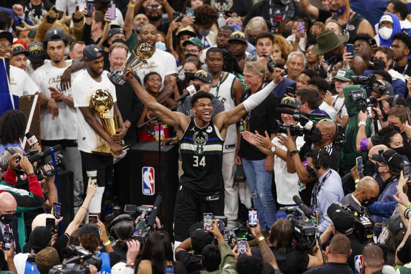 Un demi-siècle après leur premier titre, les Bucks de Milwaukee sont champions NBA