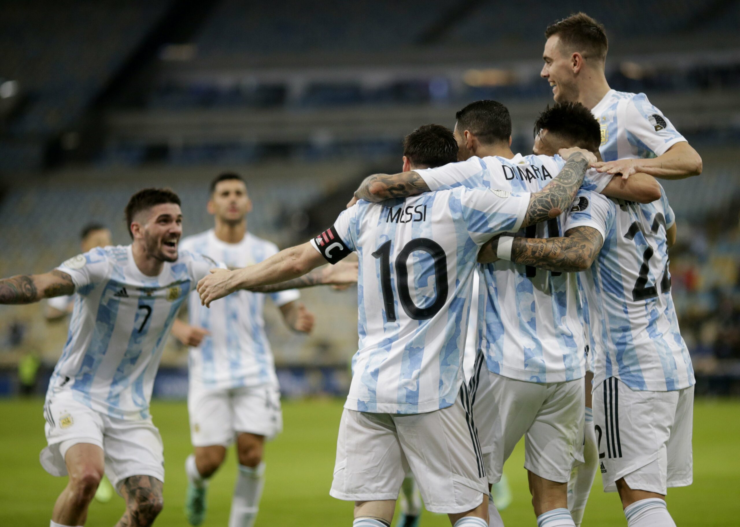 L’Argentine remporte la 15e Copa America de son histoire, premier trophée international pour Messi