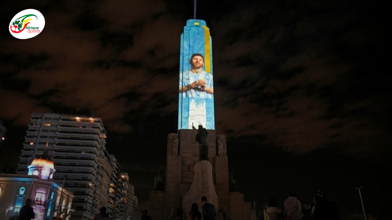Argentine : Un Hommage monumental à Messi à Rosario quelques heures avant la finale !