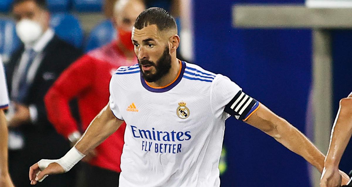 Certains fans du Real Madrid conseillent à Benzema de remporter le Ballon d’Or 2021