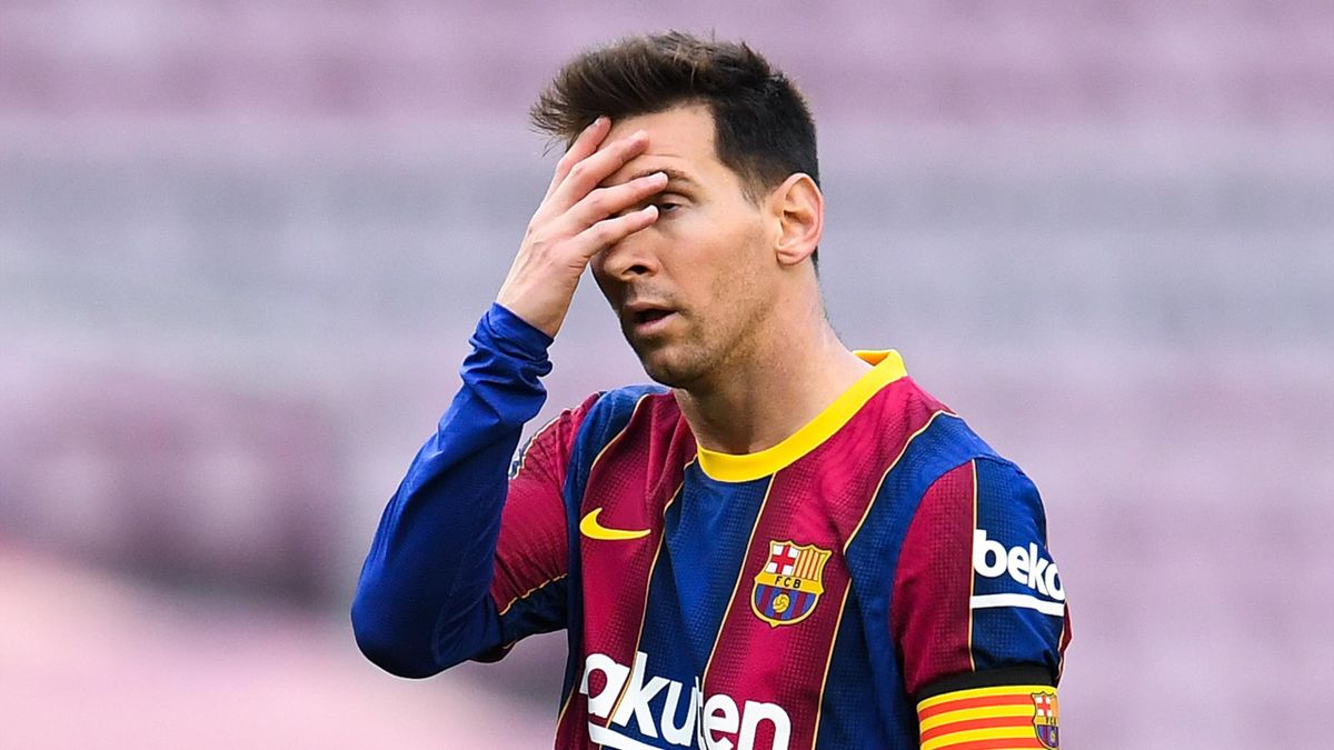 Léo Messi est abattu après l’annonce de son départ par le Barça