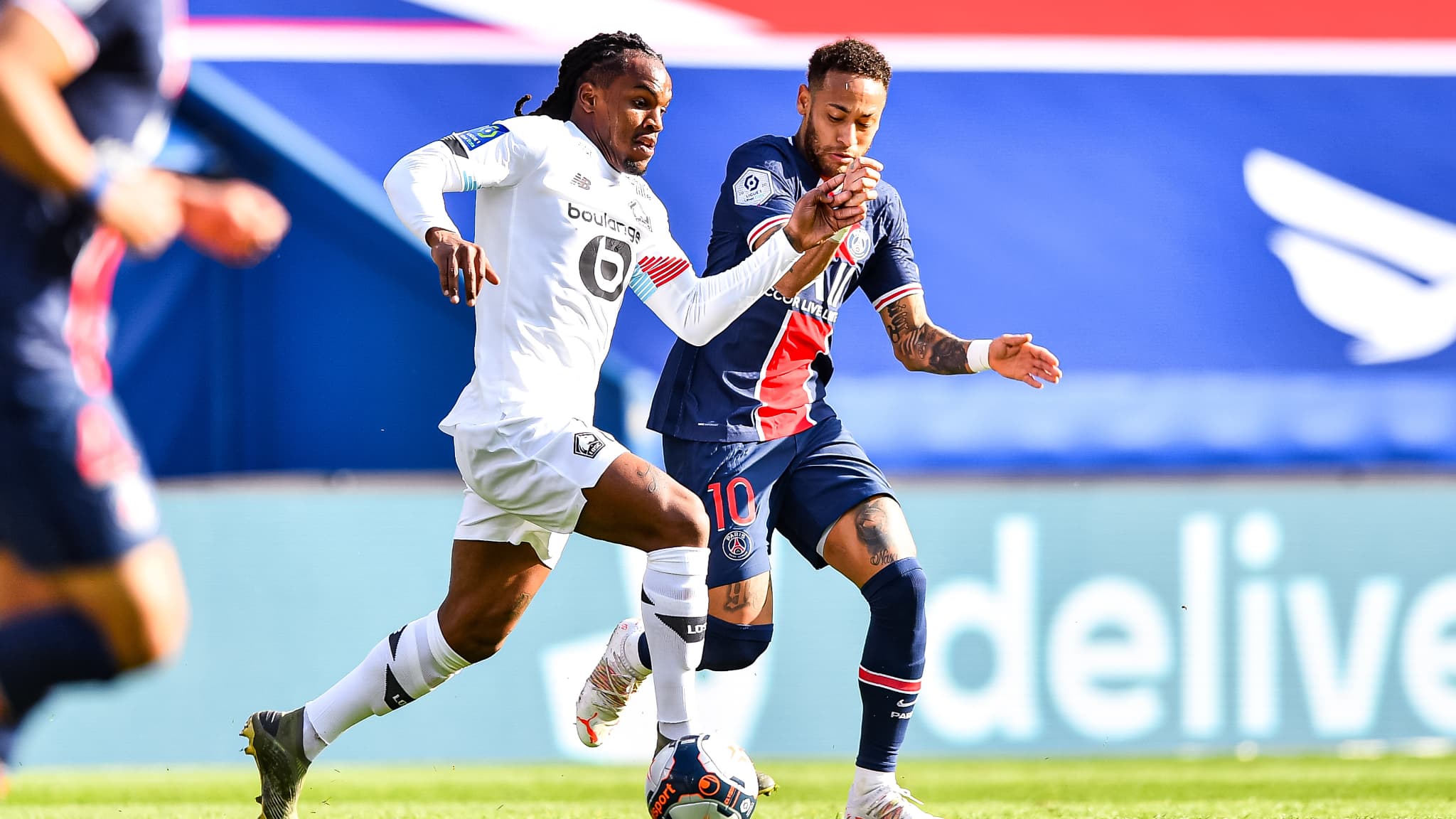 Renato Sanches et Neymar lors de PSG Lille 1000275