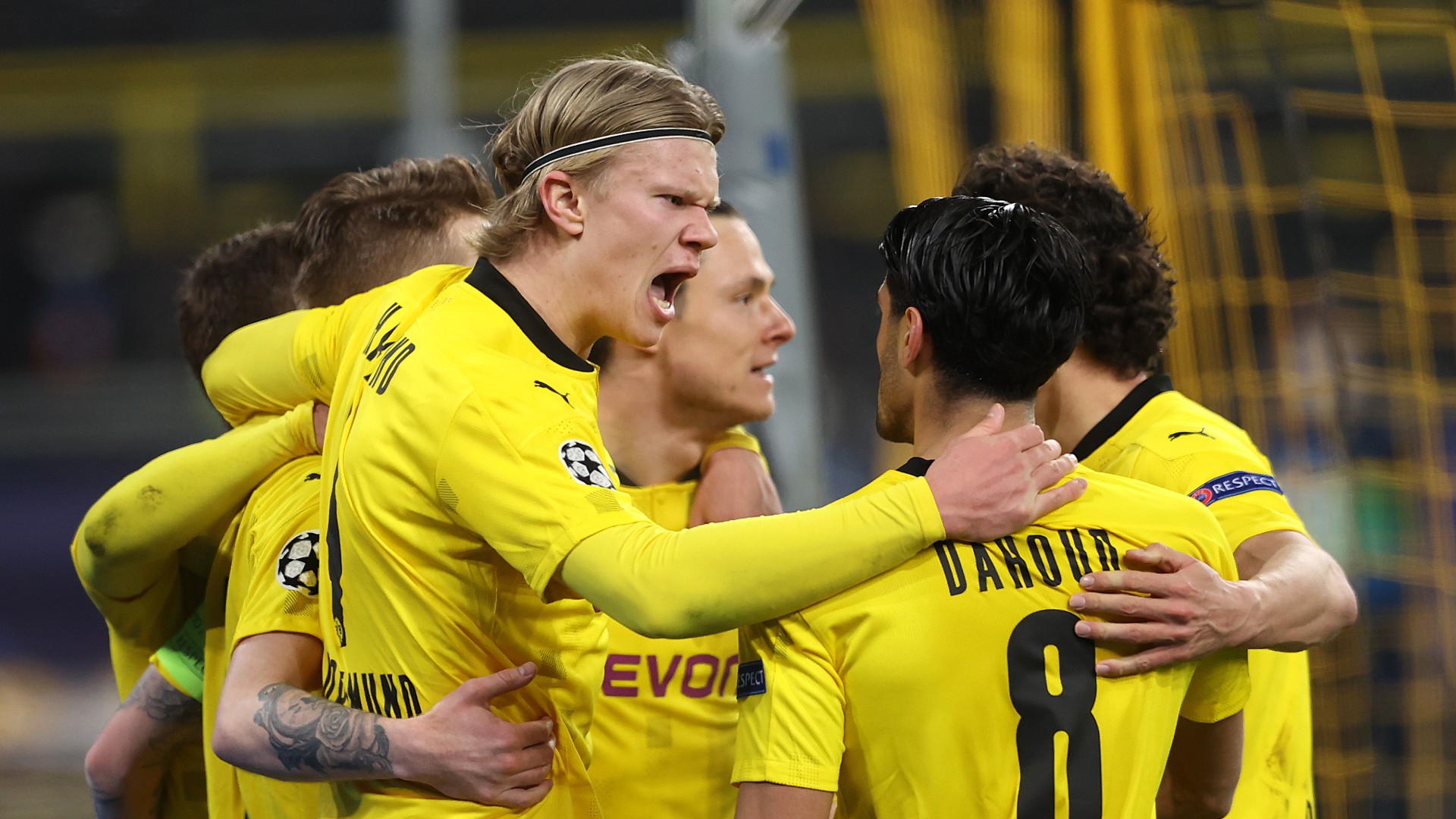 Dortmund régale à domicile et conforte sa deuxième place