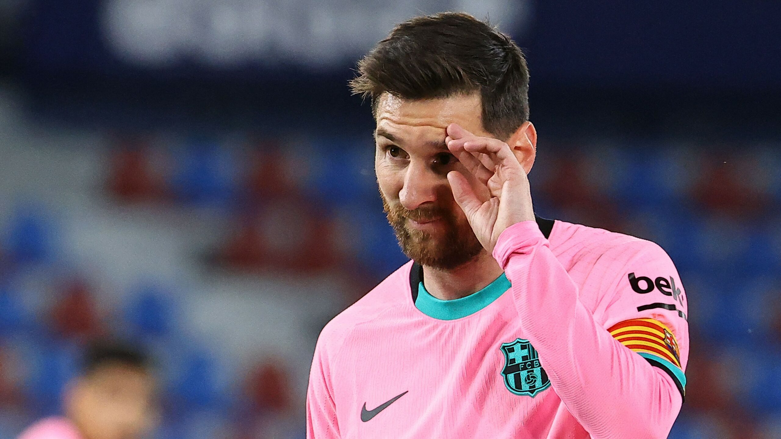 La Liga réagit alors que Messi confirme le départ de Barcelone