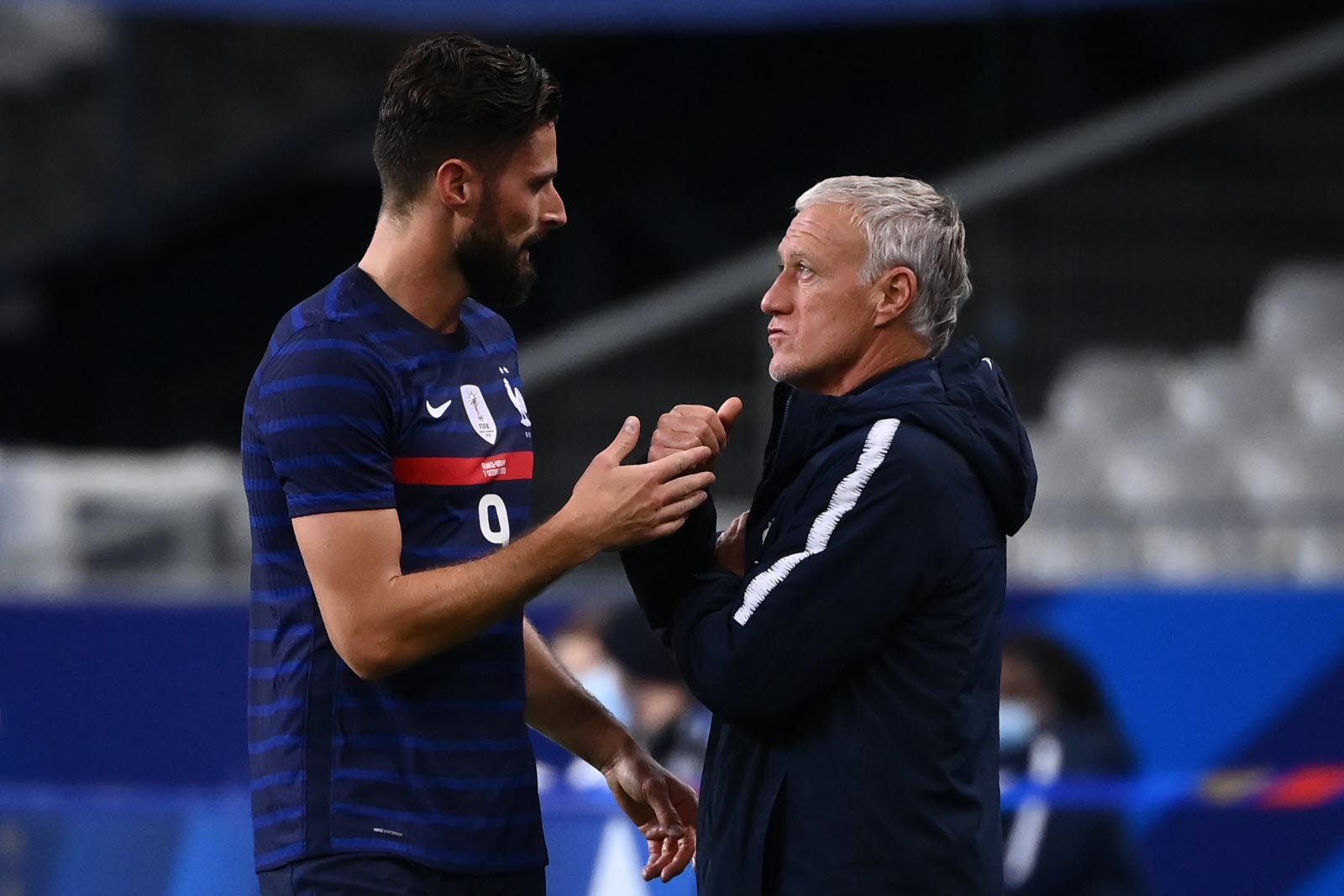 olivier giroud et didier deschamps photo afp franck fife 1629478970