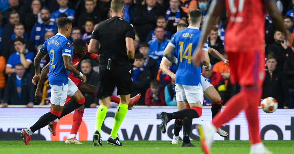 L’Olympique Lyonnais s’impose 2-0 sur la pelouse des Rangers et réalise un joli coup