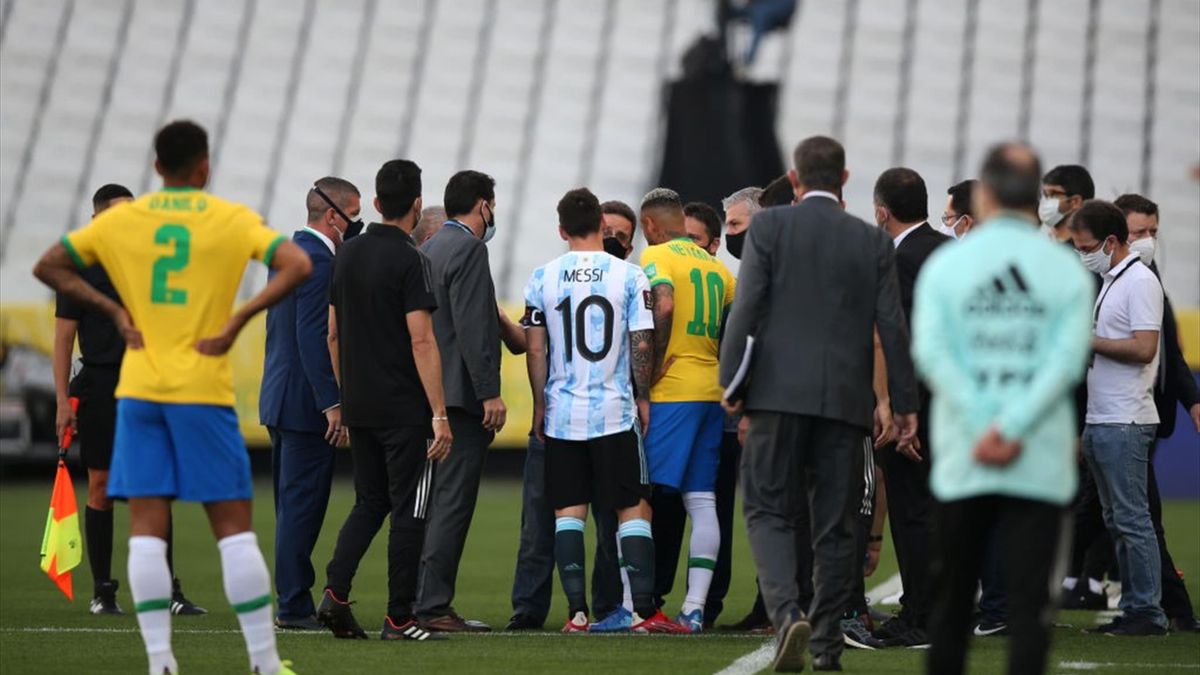 Match suspendu : Une star du Brésil provoque les Argentins sur les réseaux sociaux (photo)