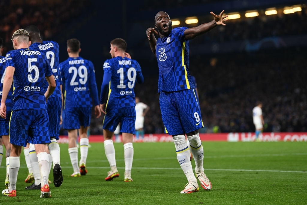 Chelsea débute par une petite victoire face au Zénit, Lukaku encore décisif