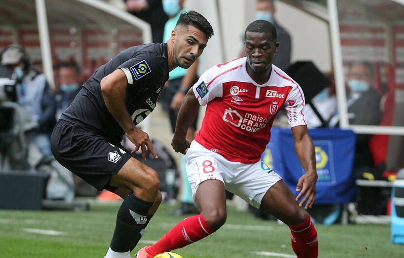 Le duo Yilmaz – David d’entrée, les compositions officielles de Lille – Reims