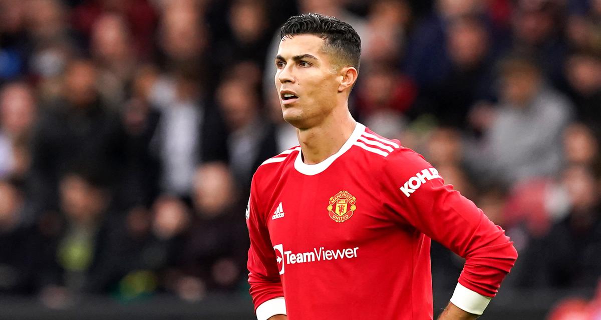 1200 L manchester united dj un trophe pour cristiano ronaldo