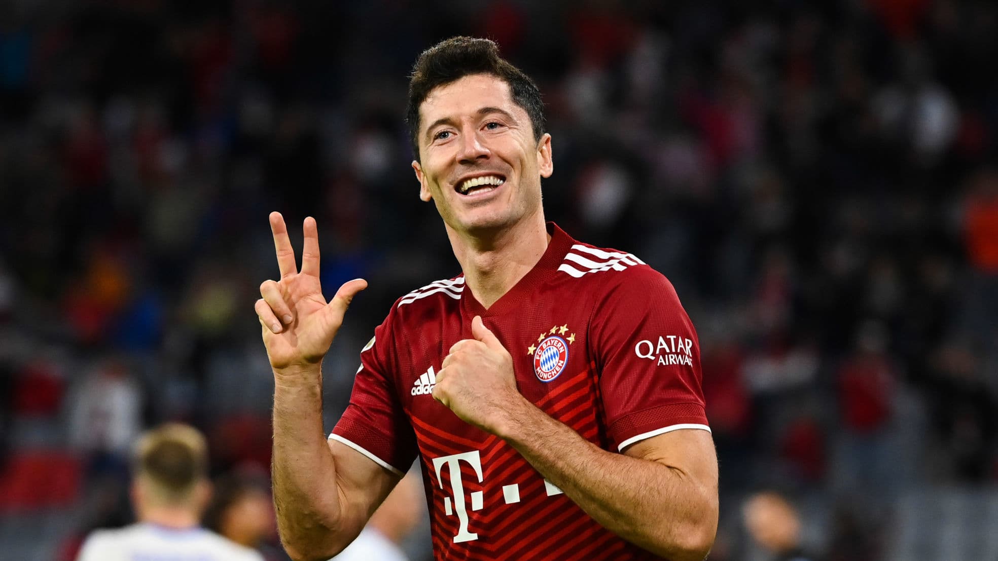 Lewandowski réduit l’écart pour le Bayern (vidéo)