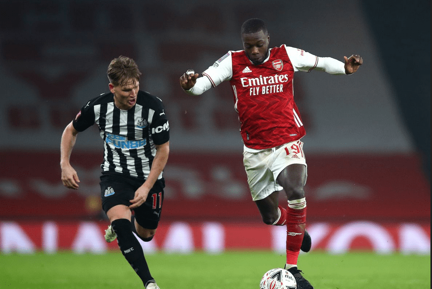 Aubameyang d’entrée, Pépé remplaçant… Les équipes officielles de Arsenal – Newcastle