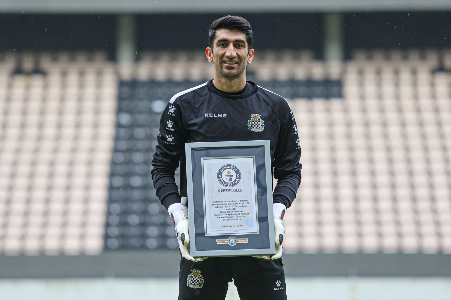 Un Gardien de but entre au livre Guinness des records (vidéo)