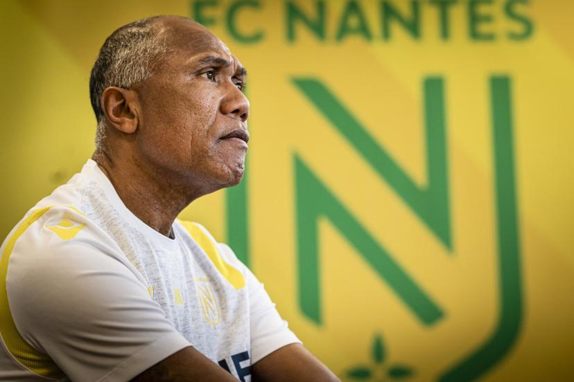 Antoine Kombouaré sur le PSG : « Je ne comprends pas. Je ne suis pas d’accord avec ces gens-là »