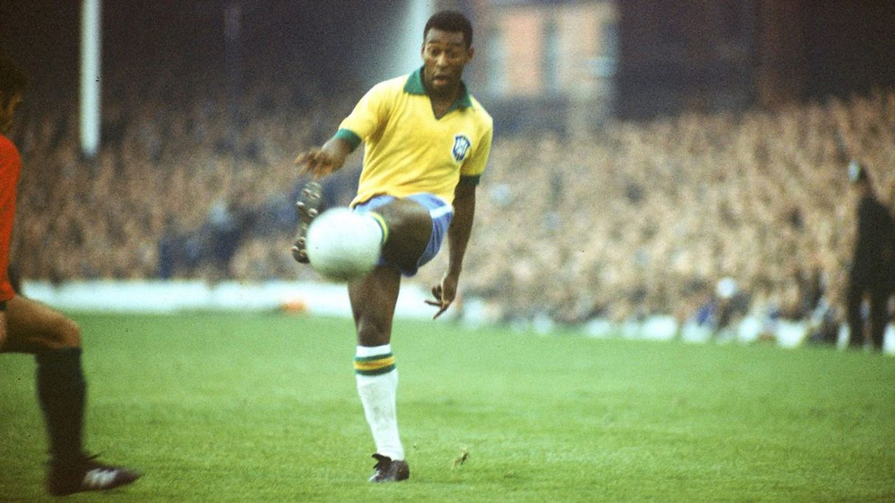 Une vidéo montrant chaque tour moderne et Pelé le faisant en premier est devenue virale