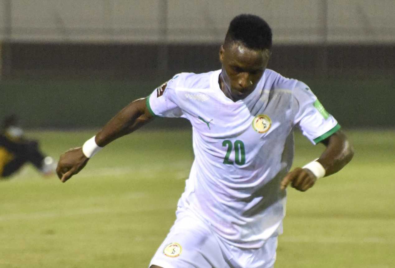 Sénégal : Bouna Sarr revient sur son choix de renoncer à la France pour le Sénégal