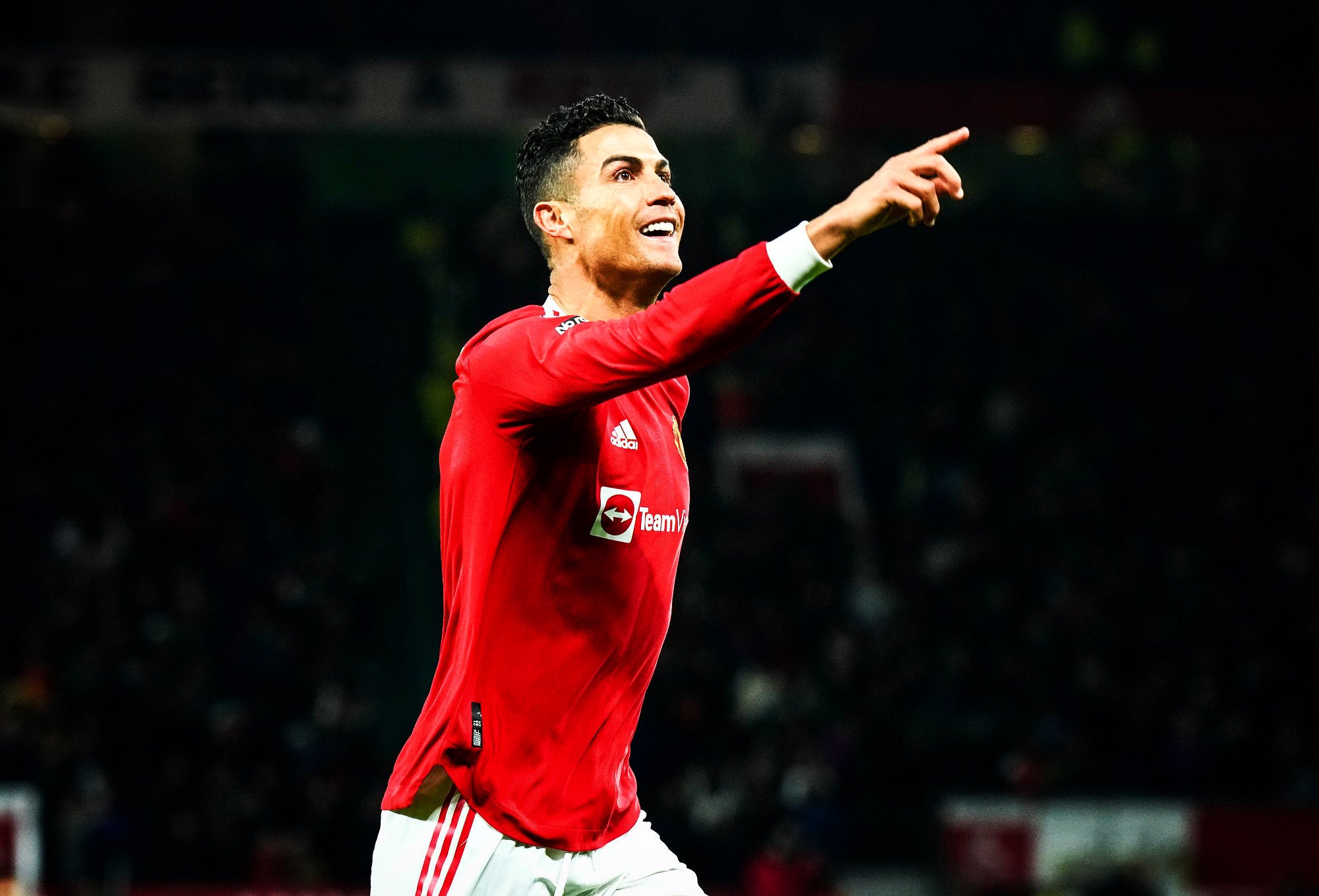 MU : Cristiano Ronaldo publie une vidéo pour fêter ses 801 buts en carrière