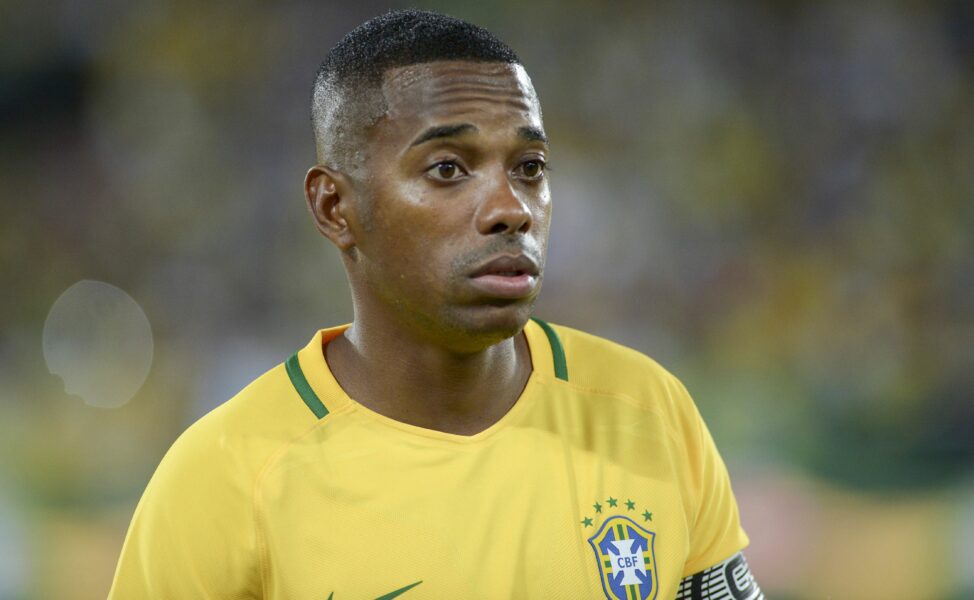 robinho condamne a neuf ans de prison pour viol en reunion