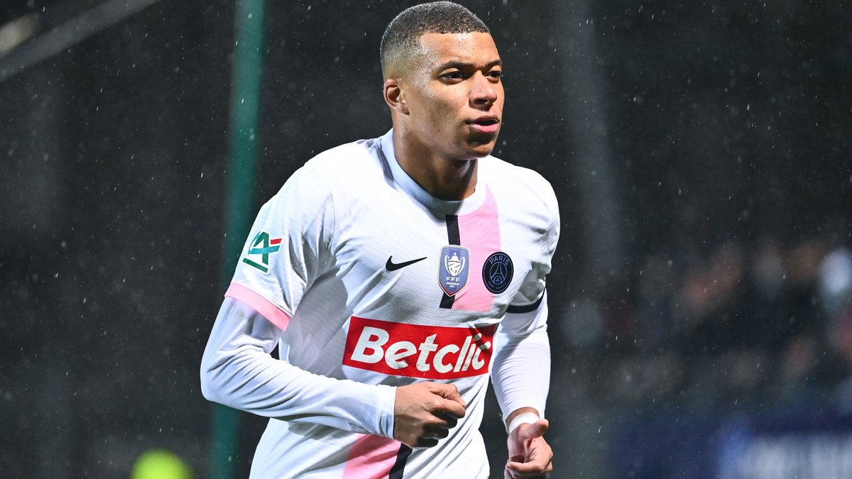 Offre de 90 M€, le successeur de Kylian Mbappé déniché en Premier League ?