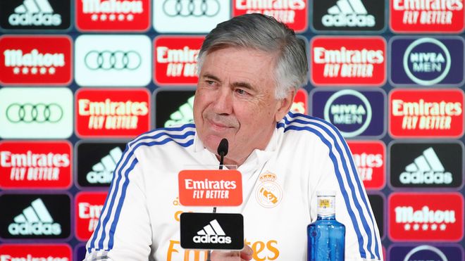 « Ils sont l’avenir », Ancelotti oublie Fati, Pedri et révèle les 2 joueurs du Barça qui l’impressionnent