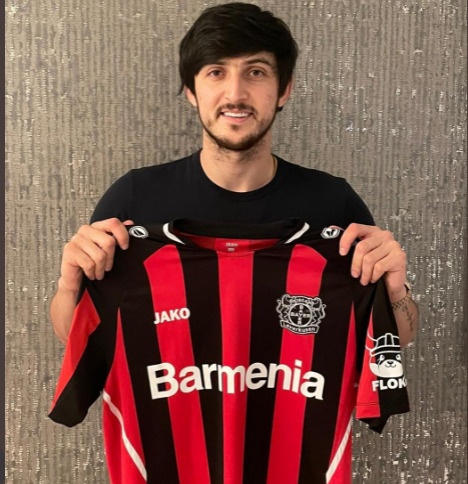 Le Bayer Leverkusen chipe Sardar Azmoun, la star iranienne qui était attendu à Lyon