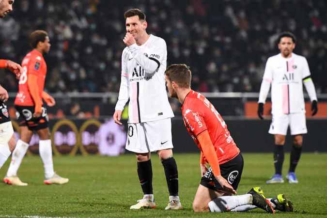 «Messi m’a écrit et m’a traité d’âne parce que j’ai parlé de Ronaldo»