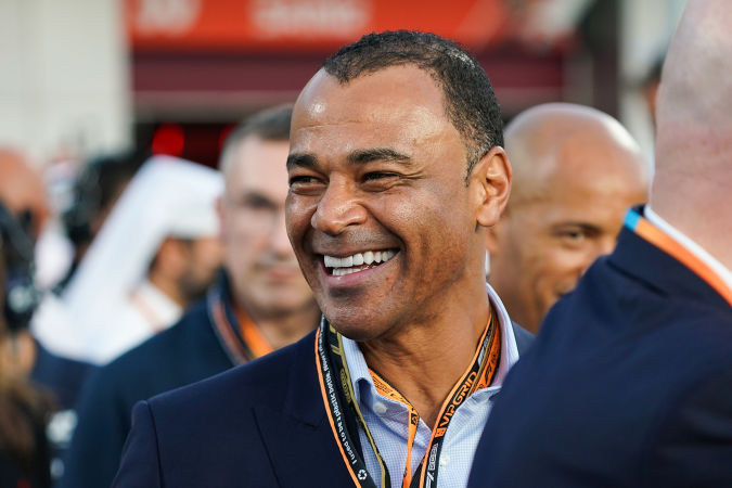 Cafu surprend et désigne le footballeur actuel plus fort que Messi et Ronaldo