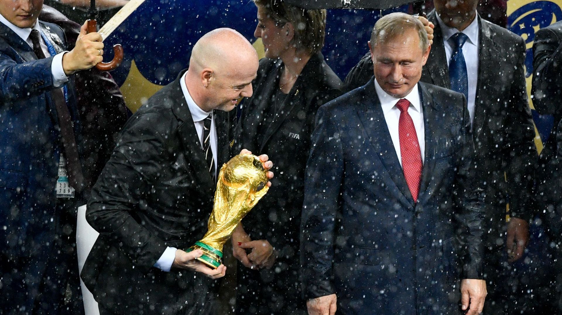 Officiel: UEFA et la FIFA suspendent  la Russie du Mondial 2022