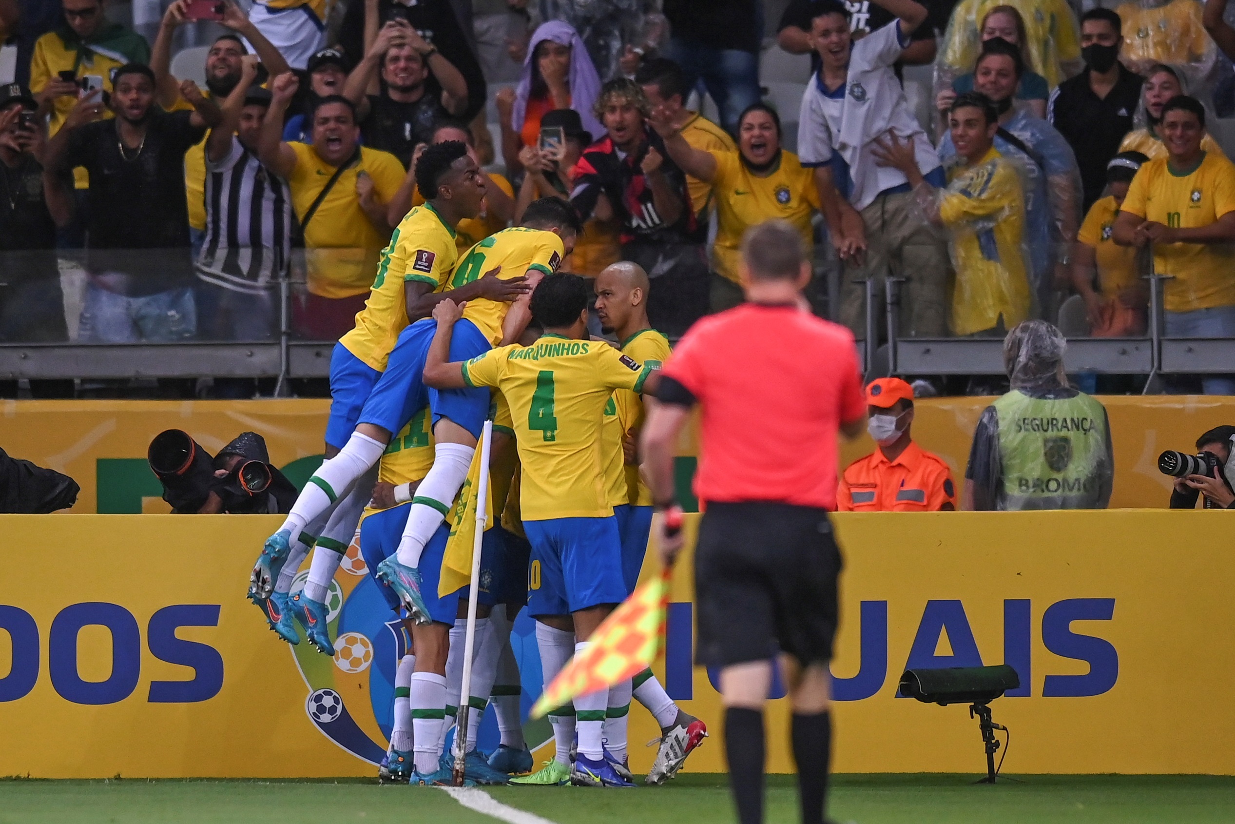 Q Mondial (Zone Amsud) : Le Brésil étrille le Paraguay, Coutinho et Rodrygo buteurs (vidéo)