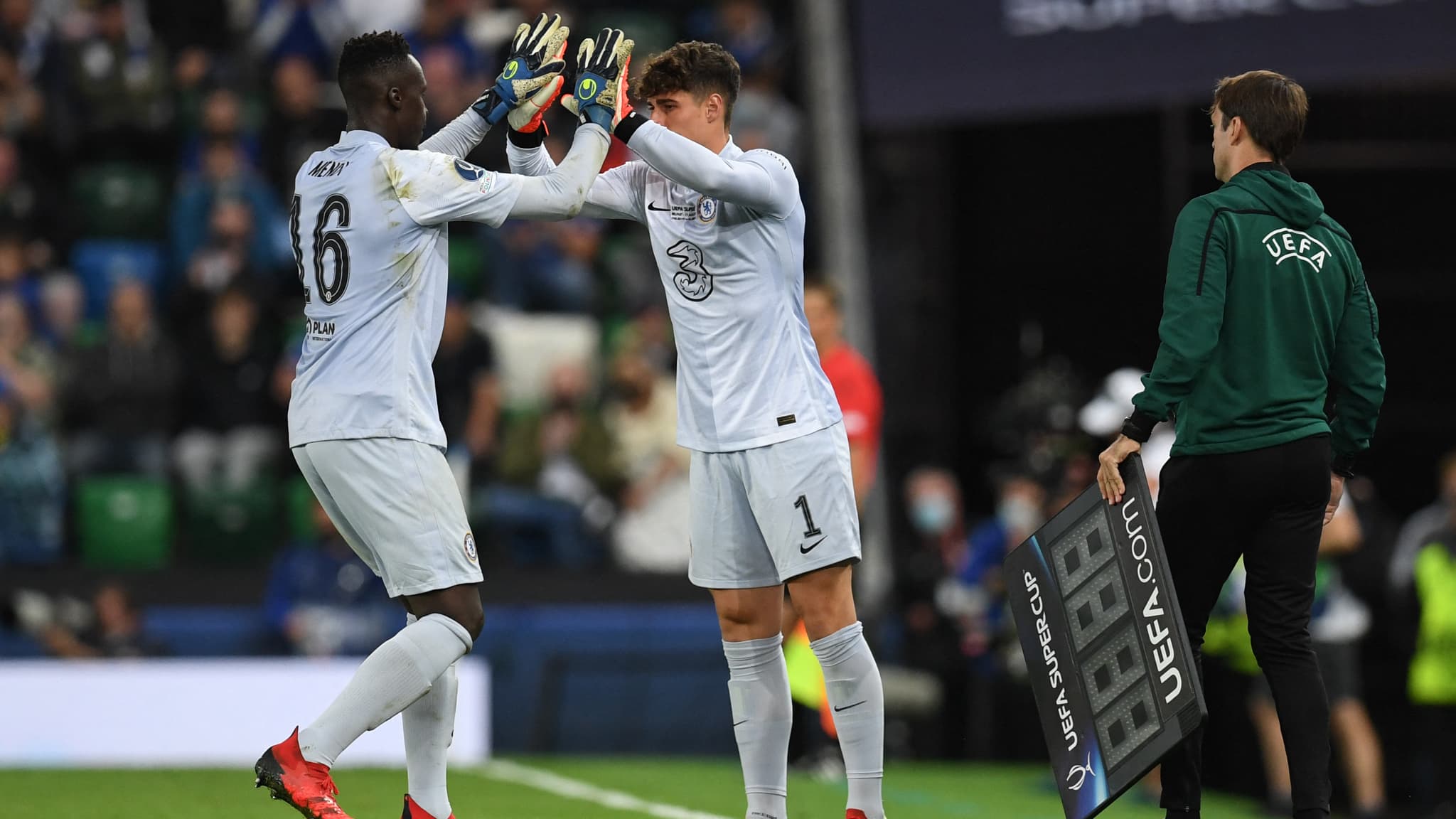 Edouard Mendy remplace par Kepa lors de la seance de tirs au but entre Chelsea et Villarreal lors de la Supercoupe d Europe le 11 aout 2021 1082848