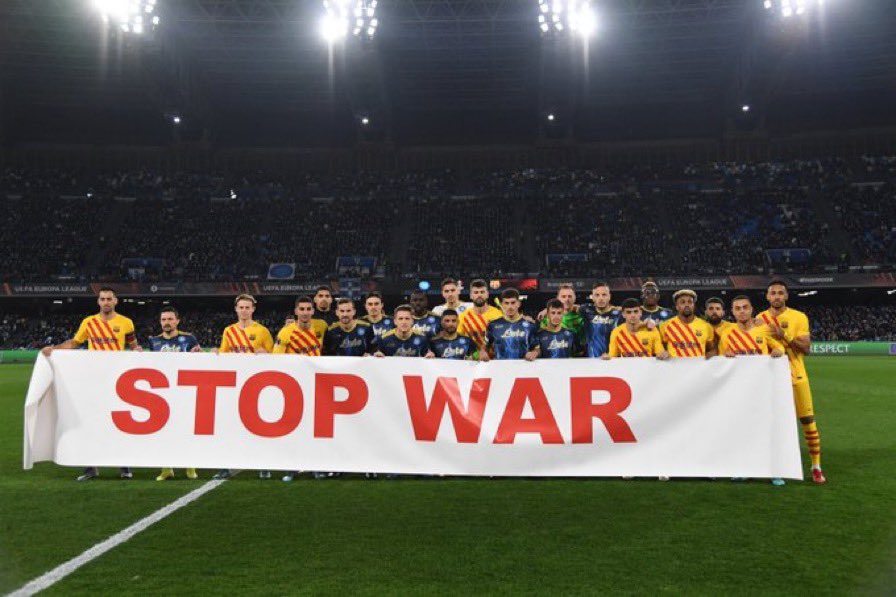 Guerre en Ukraine : Le message fort des joueurs du Barça et du Napoli