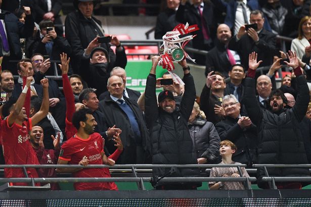 Après le sacre en Carabao Cup, Liverpool égale un record de Manchester United