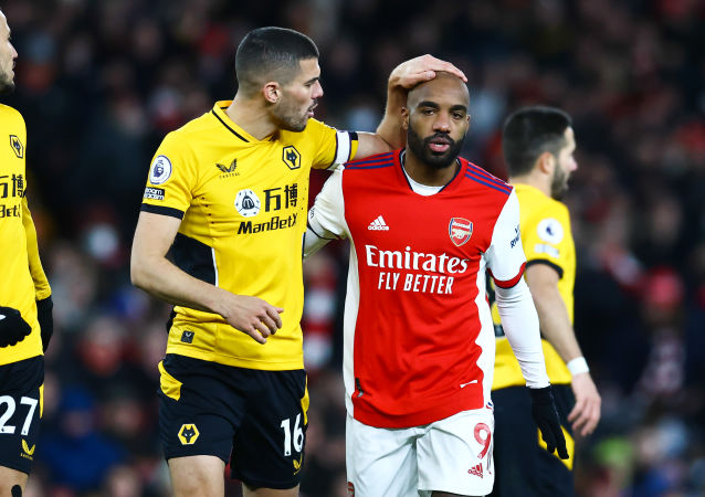 Arsenal renverse Wolverhampton grâce à Nicolas Pepe et Lacazette