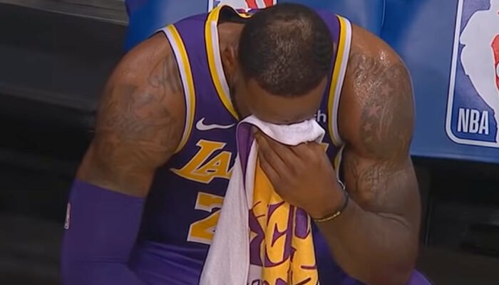 NBA LeBron James 6 e1638166495920
