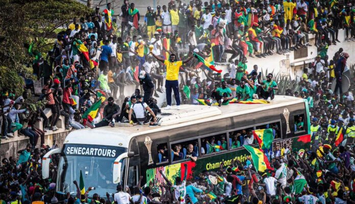 Sénégal: Foule à perte de vue, les images incroyables de l’accueil des Lions à Dakar (photos, vidéos)