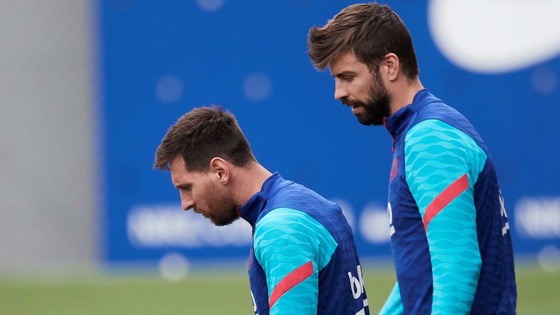 La presse lâche une information de taille sur le rôle de Gerard Pique pour le départ de Messi de Barcelone !