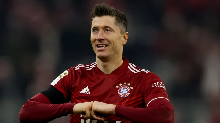 Bayern : Prolongation de Lewandowski, Oliver Kahn brise le silence