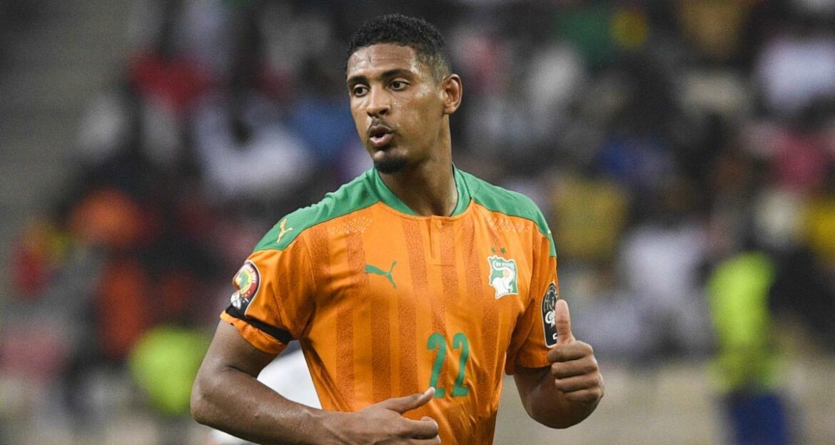 CAN 2023 : Sébastien Haller sous le feu des critiques suite à ses déclarations controversées sur les Éléphants