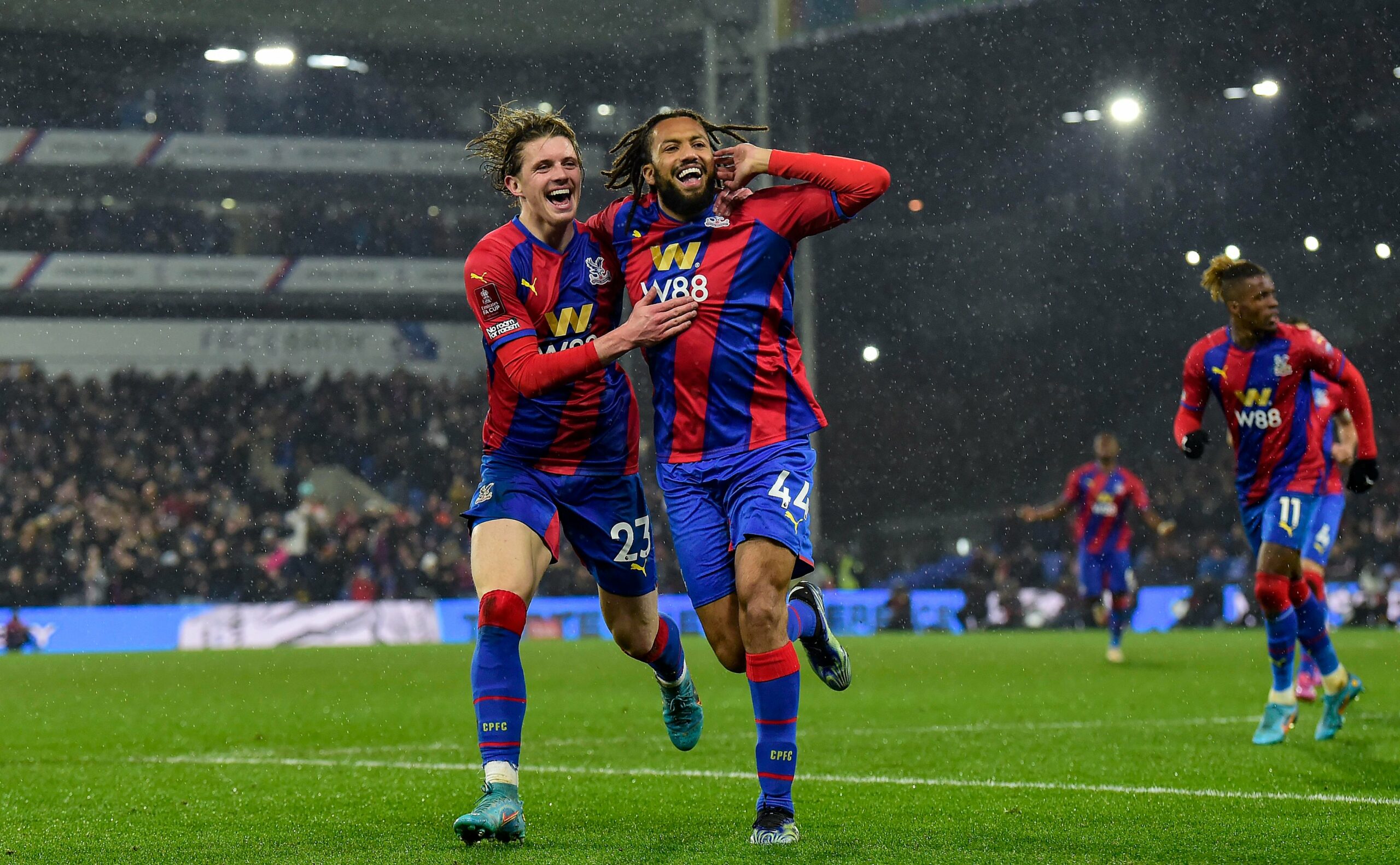 FA Cup : Crystal Palace bat Stoke City et file en quart de finale