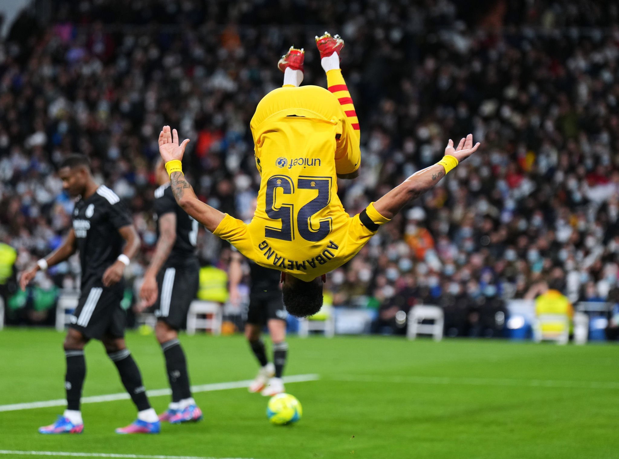 Exceptionnel face au Real, Aubameyang rentre déjà dans l’histoire des Clasico