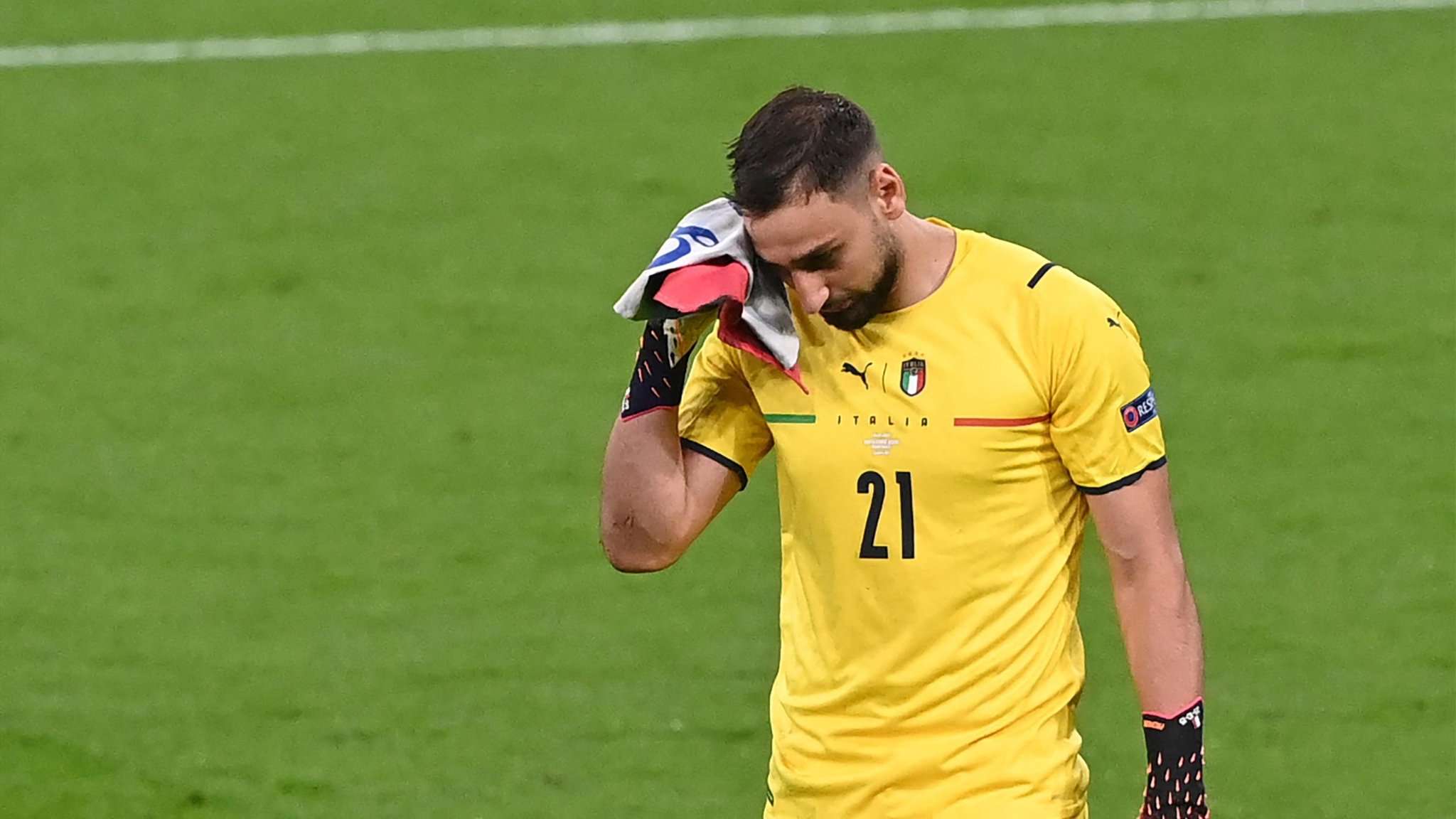 Italie : Donnarumma sort enfin silence après l’élimination