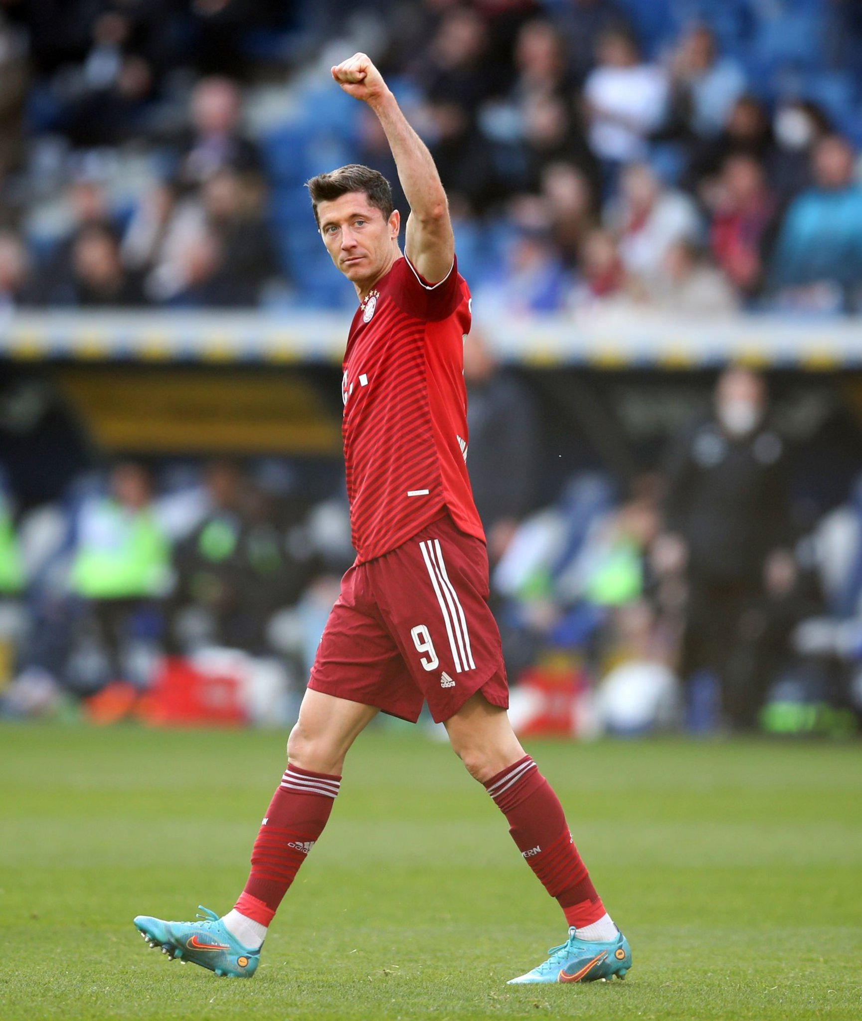 Lewandowski marque le but du break sur penalty face à Union Berlin (vidéo)