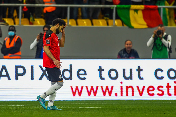 Une photo de Salah avec le ballon officiel du Mondial 2022 a fuité, le Sénégal a tout gâché !
