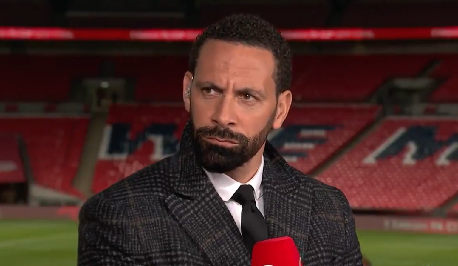 Rio Ferdinand nomme les joueurs qui pousseront à quitter Man Utd