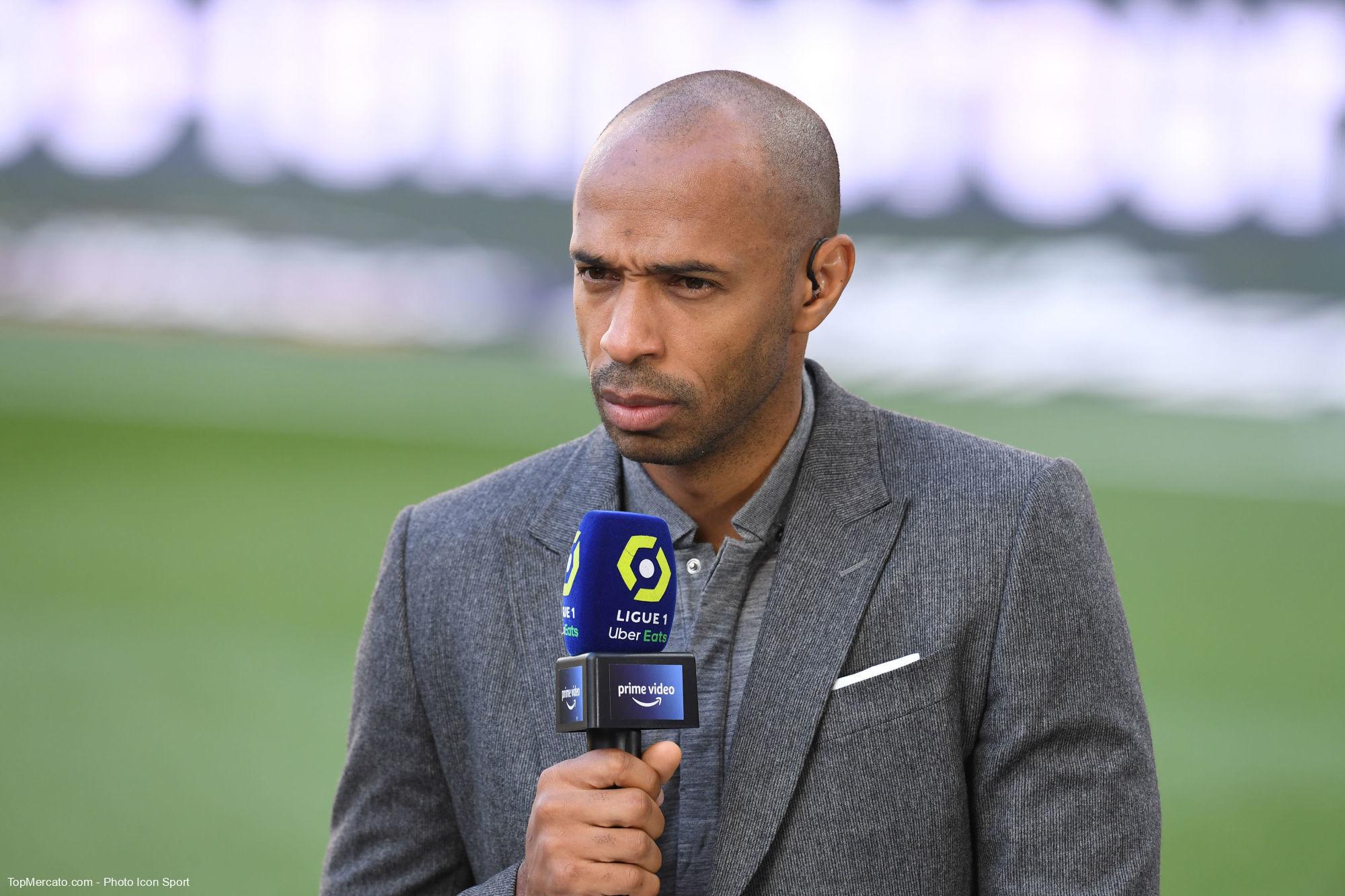 « J’adore le regarder » : Thierry Henry salue un cible de Man United