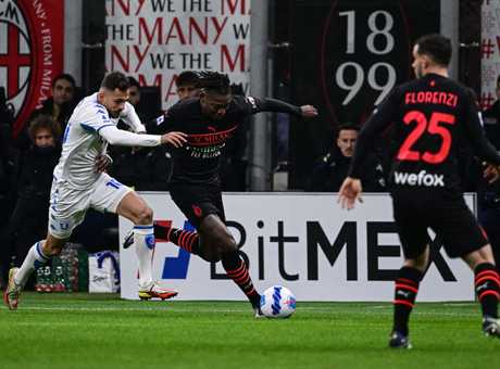 Grâce à une inspiration de Kalulu, l’AC Milan s’impose face à Empoli à San Siro